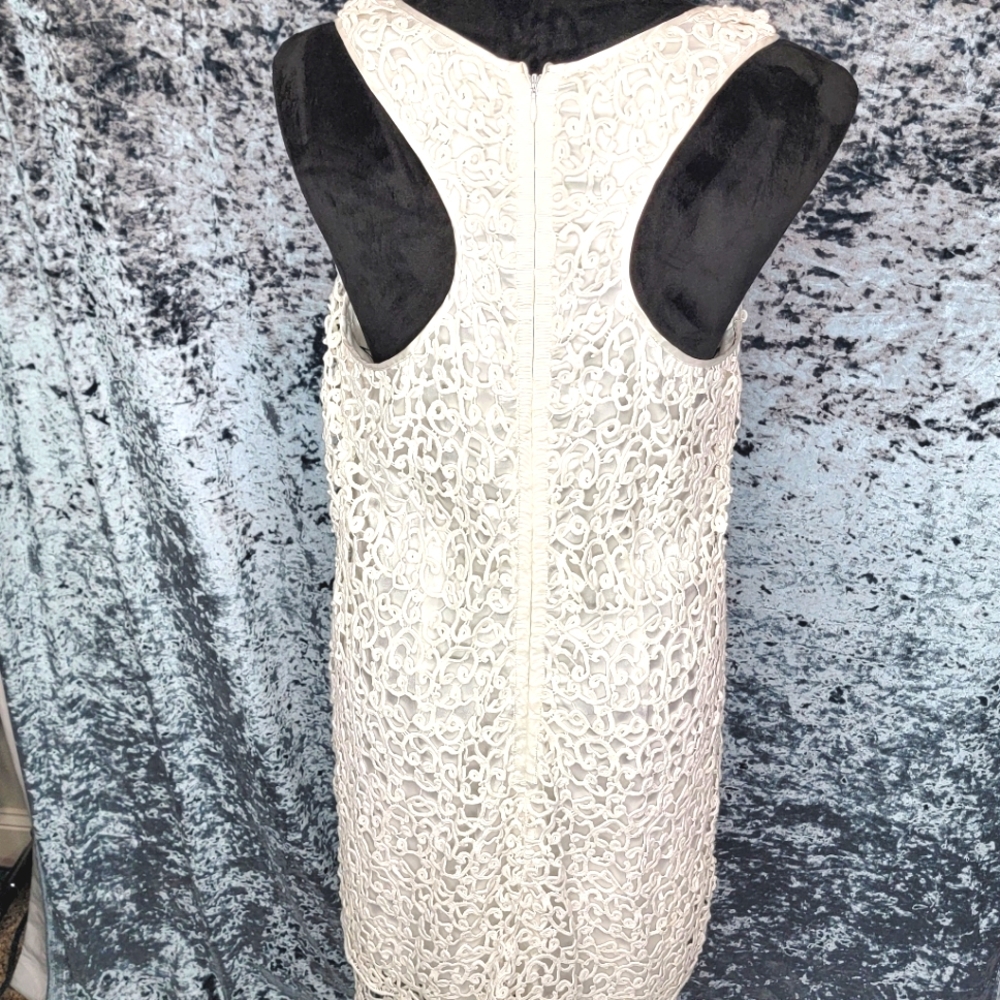 LAUNDRY by Shelli Segal Beautiful‎ White Lace T-back Dress Size 10. #341 - Picture 3 of 5